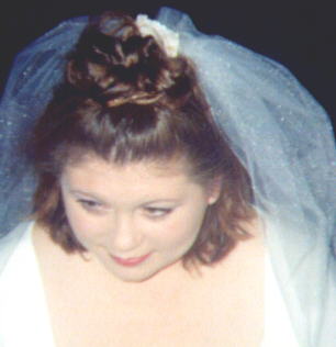grapevine bun wrap w/veil