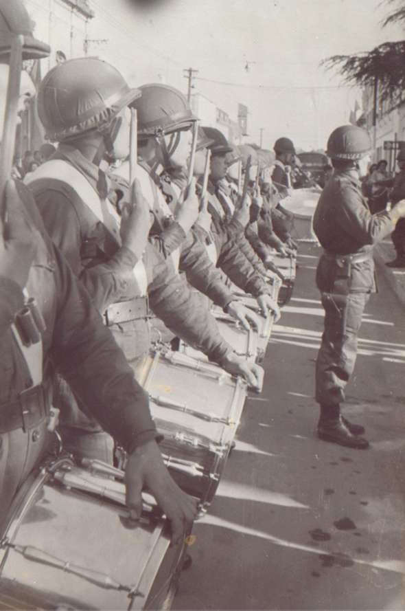 Diario Accion de General Rodriguez, politica, actualidad, noticias e informacion, personalidades e instituciones, policiales, galerias de fotos; historia de General Rodriguez, sus origenes, edificios, estancias, habitos y costumbres, anecdotas, comercios e industrias, los fundadores, antiguas instituciones, fotos e imagenes; suplementos especiales: la crisis politica, economica y social de la Argentina, los acontecimientos de Diciembre de 2001, articulos y entrevistas; Emigracion: toda la informacion destinada a aquellos que desean emigrar, radicarse o estudiar en el exterior, visas, pasaportes, consejos, guias, informacion util, links; Trueque: novedades e informacion, links, estructura del trueque; el casamiento de Maxima Zorreguieta y el principe Guillermo Alejandro de Holanda; Guerra de Afganistan: galeria de imagenes e informacion sobre la primera guerra del siglo XXI; la guerra de Irak, Bagdad, Georges W. Bush, Saddam Husseim, el atentado a las torres Gemelas de Nueva York, las twin towers, el 11-s, y descripcion del hecho que conmovio al mundo; los ultimos dias de Pompeya, Herculano; un argentino en el Titanic, galerias de fotos; Nefertiti, reina de Egipto; Luz Sosa de Godoy Cruz; el Graf Zeppelin, el Hindenburg y dirigibles; las islas Malvinas y la corte de Luis XV, Madame Du Barry, Pompadour, Luis XVI, Maria Antonieta, la Revolucion Francesa; John Fitzgerald Kennedy y Jacqueline en la Argentina; Empleo: consultoras, clasificados, agencias de empleo, consejos e informacion util, curriculum vitae, como confeccionarlos, noticias de actualidad; Los numeros de la crisis: Las consecuencias de la crisis politica, economica y social; estadisticas, pobreza, desnutricion, salud y asistencia; noticias regionales y provinciales, columnas y editoriales; informacion para negocios: pymes, links, empresas y negocios; Agenda Cultural con toda la informacion de cursos, universidades, talleres, escuelas y oportunidades, exposiciones de arte de la region; buscadores en Internet, Enlaces: links a los mejores sitios de educacion, cultura, arte, biografias, politica, interes general, web, Links del Diario Accion: RMS Titanic, su historia, su tragico viaje inaugural; historias, testimonios, documentos y articulos sobre el naufragio; links y sitios sobre el tema; la pelicula de Cameron, fotos e imagenes; suplementos especiales, Historia Argentina y de General Rodriguez, la llegada de la democracia en General Rodriguez, la asuncion de Juan Lumbreras como intendente en 1983, galeria de imagenes, sus palabras y los actos, su gabinete, festejos de la comunidad. Fundacion del pueblo de General Rodriguez, sus instituciones y personalidades relevantes, arquitectura y edificios, comercios e industrias, sus comienzos, estancias, inmigraciones italianas, espa&ntilde;olas, vascas e irlandesas, anecdotas y efemerides, sus hombres ilustres, el Hospital Vicente Lopez y Planes, su fundacion por las Damas de Beneficencia, el hundimiento del crucero General Belgrano, testimonios de ex combatientes y tripulantes, su comandante Hector Elias Bonzo, fotos e imagenes, recuerdos y homenajes, historia de la familia Bonzo de General Rodriguez, entrevistas y articulos periodisticos. La guerra de Malvinas en el Atlantico Sur, el conflicto belico con Gran Breta&ntilde;a de 1982, politicos relevantes, Benjamin Paez y Trueba, fotos antiguas de familias fundadoras, galerias de imagenes de pobladores, recorrida virtual por el antiguo General Rodriguez, el paso de la Infanta en 1910, historia de La Serenisima, la familia Mastellone, La Choza, Bernardo de Irigoyen, peronismo y radicalismo y muchisimo mas,Diario Accion de General Rodriguez, politica, actualidad, noticias e informacion, personalidades e instituciones, policiales, galerias de fotos; historia de General Rodriguez, sus origenes, edificios, estancias, habitos y costumbres, anecdotas, comercios e industrias, los fundadores, antiguas instituciones, fotos e imagenes; suplementos especiales: la crisis politica, economica y social de la Argentina, los acontecimientos de Diciembre de 2001, articulos y entrevistas; Emigracion: toda la informacion destinada a aquellos que desean emigrar, radicarse o estudiar en el exterior, visas, pasaportes, consejos, guias, informacion util, links; Trueque: novedades e informacion, links, estructura del trueque; el casamiento de Maxima Zorreguieta y el principe Guillermo Alejandro de Holanda; Guerra de Afganistan: galeria de imagenes e informacion sobre la primera guerra del siglo XXI; la guerra de Irak, Bagdad, Georges W. Bush, Saddam Husseim, el atentado a las torres Gemelas de Nueva York, las twin towers, el 11-s, y descripcion del hecho que conmovio al mundo; los ultimos dias de Pompeya, Herculano; un argentino en el Titanic, galerias de fotos; Nefertiti, reina de Egipto; Luz Sosa de Godoy Cruz; el Graf Zeppelin, el Hindenburg y dirigibles; las islas Malvinas y la corte de Luis XV, Madame Du Barry, Pompadour, Luis XVI, Maria Antonieta, la Revolucion Francesa; John Fitzgerald Kennedy y Jacqueline en la Argentina; Empleo: consultoras, clasificados, agencias de empleo, consejos e informacion util, curriculum vitae, como confeccionarlos, noticias de actualidad; Los numeros de la crisis: Las consecuencias de la crisis politica, economica y social; estadisticas, pobreza, desnutricion, salud y asistencia; noticias regionales y provinciales, columnas y editoriales; informacion para negocios: pymes, links, empresas y negocios; Agenda Cultural con toda la informacion de cursos, universidades, talleres, escuelas y oportunidades, exposiciones de arte de la region; buscadores en Internet, Enlaces: links a los mejores sitios de educacion, cultura, arte, biografias, politica, interes general, web, Links del Diario Accion: RMS Titanic, su historia, su tragico viaje inaugural; historias, testimonios, documentos y articulos sobre el naufragio; links y sitios sobre el tema; la pelicula de Cameron, fotos e imagenes; suplementos especiales, Historia Argentina y de General Rodriguez, la llegada de la democracia en General Rodriguez, la asuncion de Juan Lumbreras como intendente en 1983, galeria de imagenes, sus palabras y los actos, su gabinete, festejos de la comunidad. Fundacion del pueblo de General Rodriguez, sus instituciones y personalidades relevantes, arquitectura y edificios, comercios e industrias, sus comienzos, estancias, inmigraciones italianas, espa&ntilde;olas, vascas e irlandesas, anecdotas y efemerides, sus hombres ilustres, el Hospital Vicente Lopez y Planes, su fundacion por las Damas de Beneficencia, el hundimiento del crucero General Belgrano, testimonios de ex combatientes y tripulantes, su comandante Hector Elias Bonzo, fotos e imagenes, recuerdos y homenajes, historia de la familia Bonzo de General Rodriguez, entrevistas y articulos periodisticos. La guerra de Malvinas en el Atlantico Sur, el conflicto belico con Gran Breta&ntilde;a de 1982, politicos relevantes, Benjamin Paez y Trueba, fotos antiguas de familias fundadoras, galerias de imagenes de pobladores, recorrida virtual por el antiguo General Rodriguez, el paso de la Infanta en 1910, historia de La Serenisima, la familia Mastellone, La Choza, Bernardo de Irigoyen, peronismo y radicalismo y muchisimo mas,Diario Accion de General Rodriguez, politica, actualidad, noticias e informacion, personalidades e instituciones, policiales, galerias de fotos; historia de General Rodriguez, sus origenes, edificios, estancias, habitos y costumbres, anecdotas, comercios e industrias, los fundadores, antiguas instituciones, fotos e imagenes; suplementos especiales: la crisis politica, economica y social de la Argentina, los acontecimientos de Diciembre de 2001, articulos y entrevistas; Emigracion: toda la informacion destinada a aquellos que desean emigrar, radicarse o estudiar en el exterior, visas, pasaportes, consejos, guias, informacion util, links; Trueque: novedades e informacion, links, estructura del trueque; el casamiento de Maxima Zorreguieta y el principe Guillermo Alejandro de Holanda; Guerra de Afganistan: galeria de imagenes e informacion sobre la primera guerra del siglo XXI; el atentado a las torres Gemelas de Nueva York y dscripcion del hecho que conmovio al mundo; Empleo: consultoras, clasificados, agencias de empleo, consejos e informacion util, curriculum vitae, como confeccionarlos, noticias de actualidad; 
Los numeros de la crisis: Las consecuencias de la crisis politica, economica y social; estadisticas, pobreza, desnutricion, salud y asistencia; noticias regionales y provinciales, columnas y editoriales; informacion para negocios: pymes, links, empresas y negocios; Agenda Cultural con toda la informacion de cursos, universidades, talleres, escuelas y oportunidades, exposiciones de arte de la region; buscadores en Internet, Enlaces: links a los mejores sitios de educacion, cultura, arte, biografias, politica, interes general, web, Links del Diario Accion: RMS Titanic, su historia, su tragico viaje inaugural; historias, testimonios, documentos y articulos sobre el naufragio; links y sitios sobre el tema; la pelicula de Cameron, fotos e imagenes; suplementos especiales y muchisimo mas