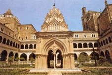 Claustre mudejar de Sta. Maria de Guadalupe.