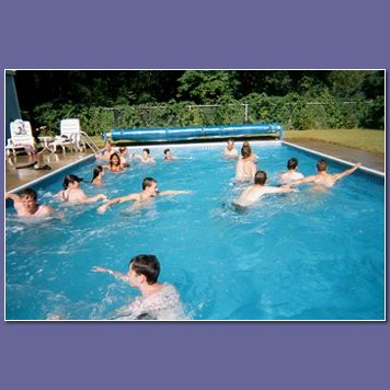 Whirlpools don't work in a rectangular pool, guys.
