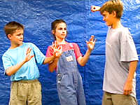bully.jpg (9122 bytes)