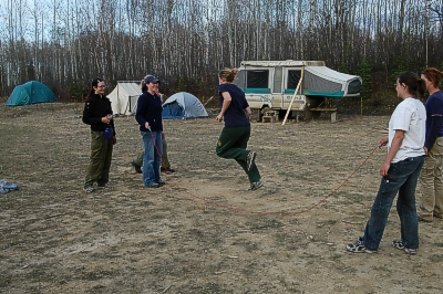 Naruhyppely� House Riverin Field camp'illa 18.5.-04