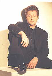 Click here to go to Pat & Rina's Michael Ball Site