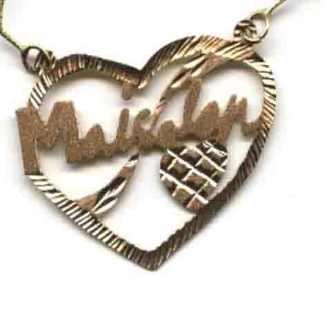 18 karat gold name with box chain