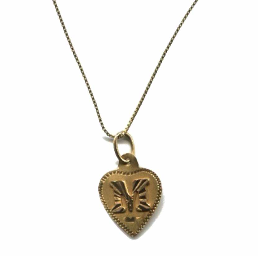 18 karat gold pendant