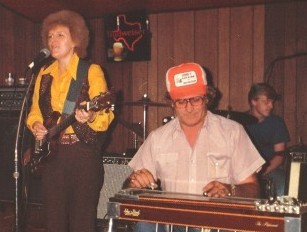 Jan & Benny with Stuart Holly on Drums.