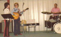 Sherry Lee,&nbsp; Jan and&nbsp; Jimmy Benjamin, the rest of the band aren't here yet!