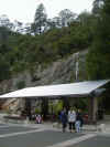 outside_caves_house.jpg (77618 bytes)