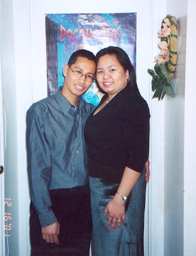 discount's xmas party 2001