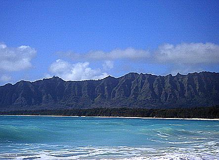 A View of the Koolau Mountain Range