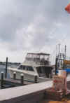 boat.jpg (54432 bytes)