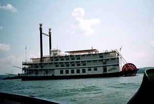 Branson Belle