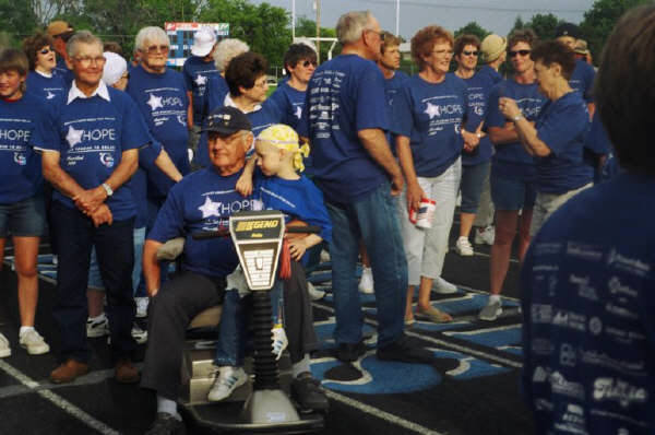 Survivor Lap, 2004
