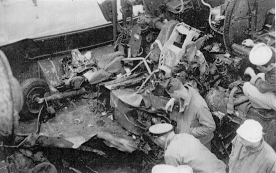 Planecrash2.jpg (151470 bytes)