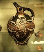pot from the first palace period