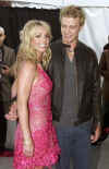 britney_spears_justin_timberlake.jpg (17393 bytes)