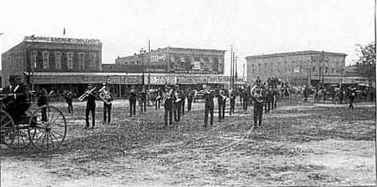 The 4th Regiment Band forms on square