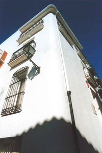  Fachada del Hotel de T�rbena