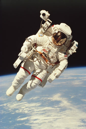 Im FLYING in outerspace