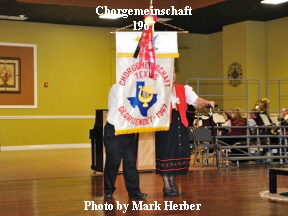 Chorgemeinschaft
1967











Photo by Mark Herber