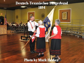 Deutsch-Texanischer S�ngerbund
1854











Photo by Mark Herber