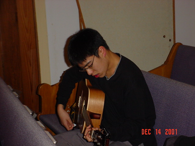 allan_guitar