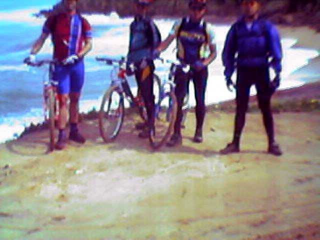 Nova foto do Grupo, desta feita com: JC, FS, HS e PR