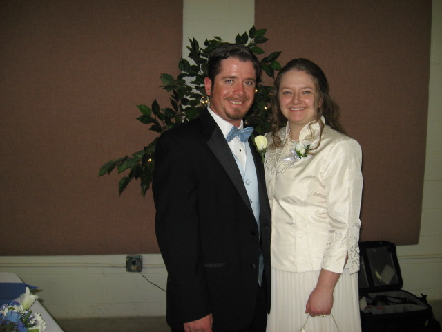 ooohhh...bad pic...of the one in the dress, anyway...*bleh*
