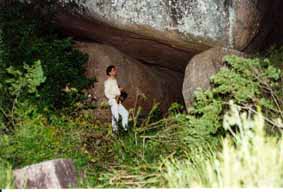 dolmen in Brazil: Ro Grande do Sul / Grosteingrab in Brasilien: Ro Grande do Sul / hunebed in Brazili: Ro Grande do Sul / dolmen au Brsil: Ro Grande do Sul / Dolmn en Brasil: Ro Grande do Sul