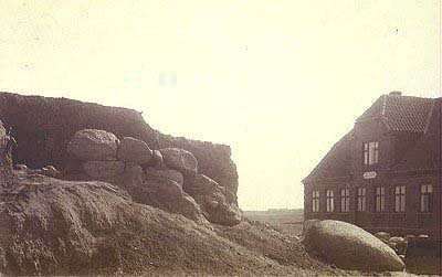 le dolmen Dalg�rd chez L�dderup / Gro�steingrab Dalg�rd bei L�dderup / hunebed Dalg�rd bij L�dderup / el dolm�n de Dalg�rd cerca de L�dderup / j�ttestue Dalg�rd ved L�dderup