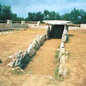 Dolmen La Chianca / Hunebed La Chianca / Gro�steingrab La Chianca / Tomba dei Giganti La Chianca / Tumba megal�tica La Chianca