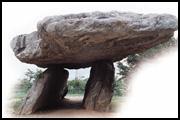 dessin d'un dolmen en Core / tekening van een hunebed in Korea / Zeichnung eines Hnengrabes in Korea / plano de dolmn en Corea