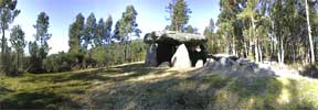 Dolm�n de Cerqueira - Sever do Vouqa, 1 de las 8 / hunebed van Cerqueira, Sever do Vouqa, 1 van 8 stuks / Dolmen von Cerqueira, Sever do Vouqa, 1 von 8 St�ck / Dolmen of Cerqueira, Sever do Vouqa, 1 of 8 specimens