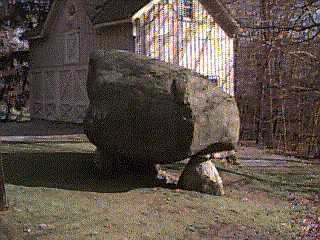 dolmen � North Salem, Nueva York, �tats Unies d'Am�rique / hunebed van North Salem, New York, VS / Dolmen in North Salem, New York, Vereinigten Staten / dolm�n do North Salem, Nueva York, Estados Unidos