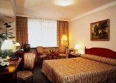 A hotel room