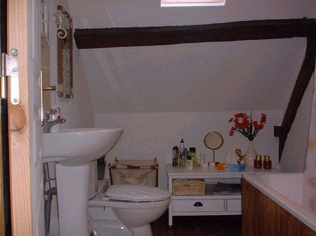 Upstairs Family Bathroom