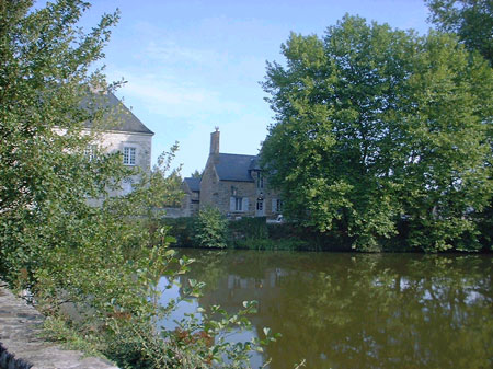 A lovely view of the creperie across the lake