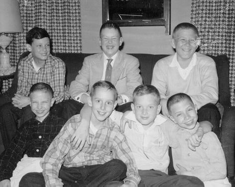 earlyyears1.jpg (35387 bytes)
