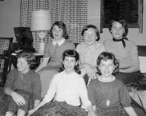 earlyyears2.jpg (35678 bytes)