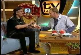 tvtotal_01_web.JPG (29644 Byte)