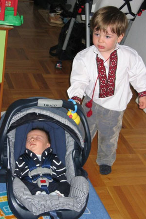 Easter_2005_Marko_and_David