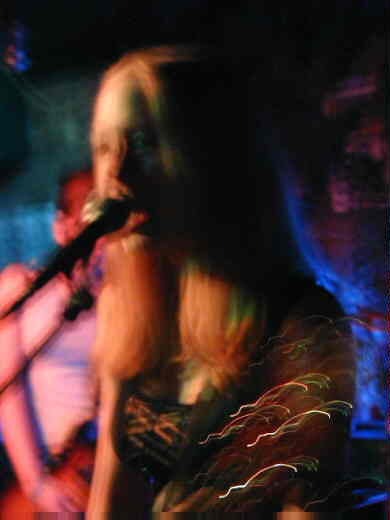 ali at the hope and anchor (em in the background)