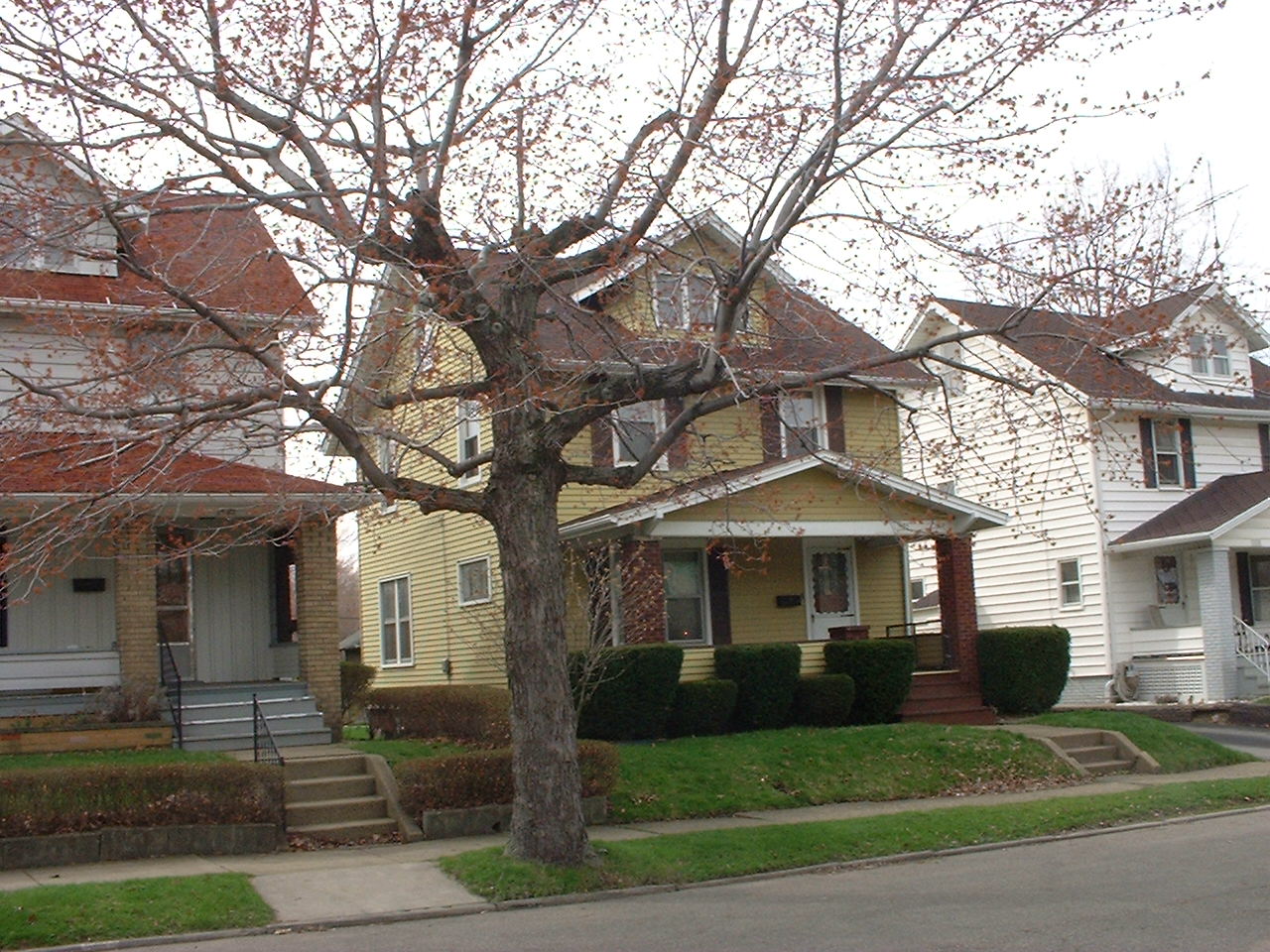 click here to see inside 1527 S Seneca
