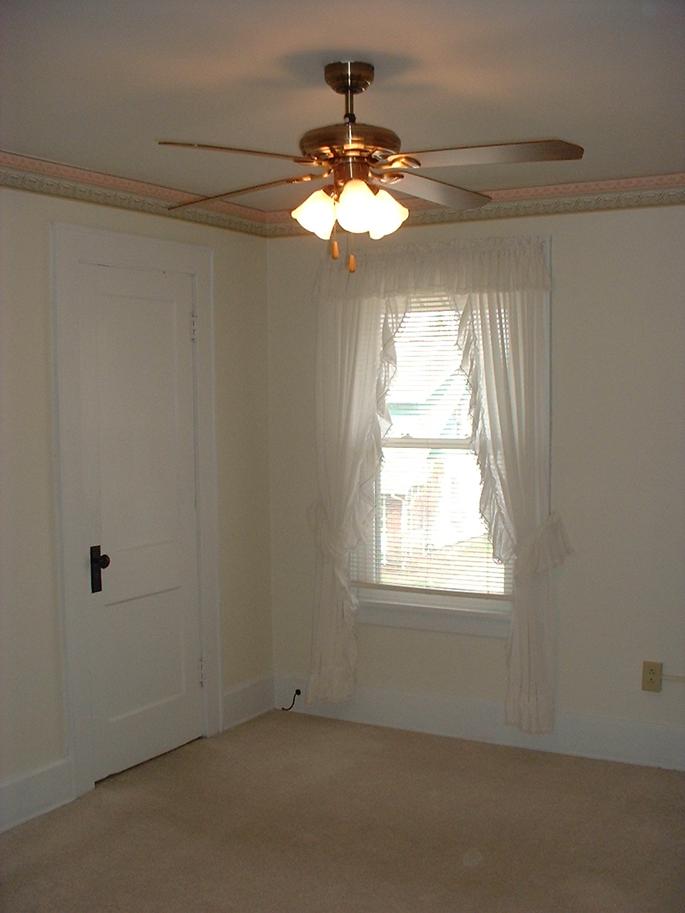 click here to see more pictures of bedroom #1