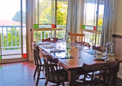 DInning