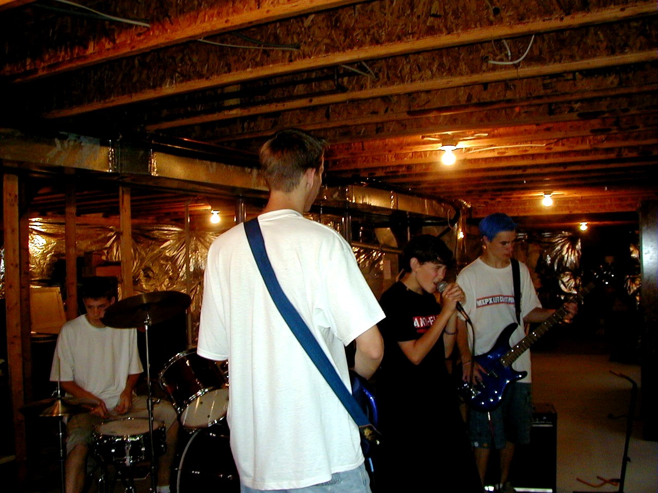 One Under practicing