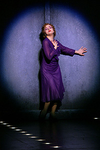 Copyright � 2002 Playbill, Inc. All Rights Reserved. 