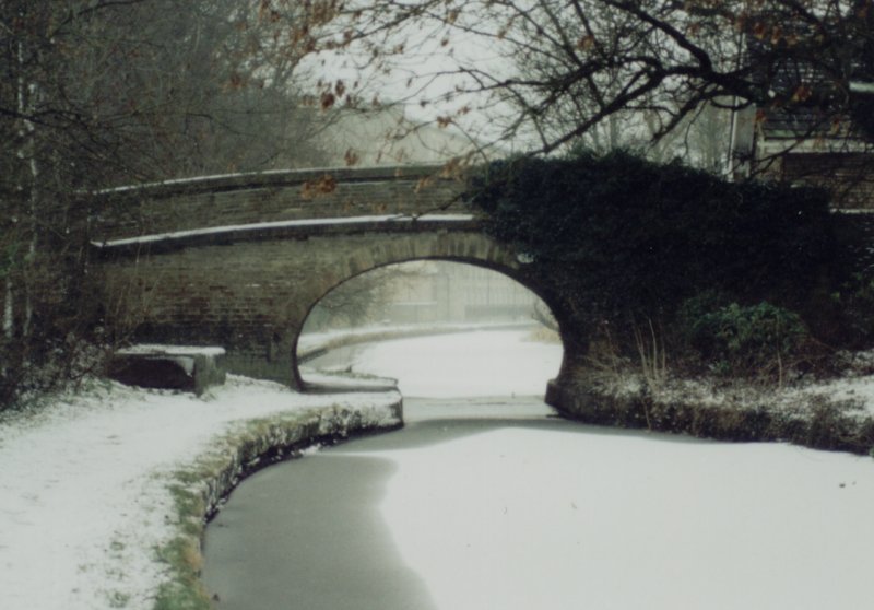 Bridge No.28, Bollington