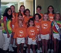 Queens-and-contestants.bmp