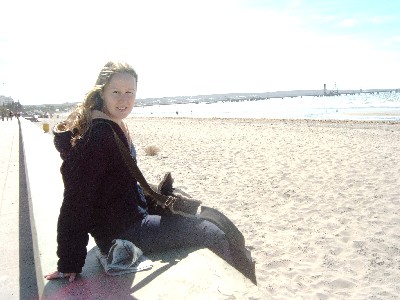 Emma on the beach at Madryn before the match